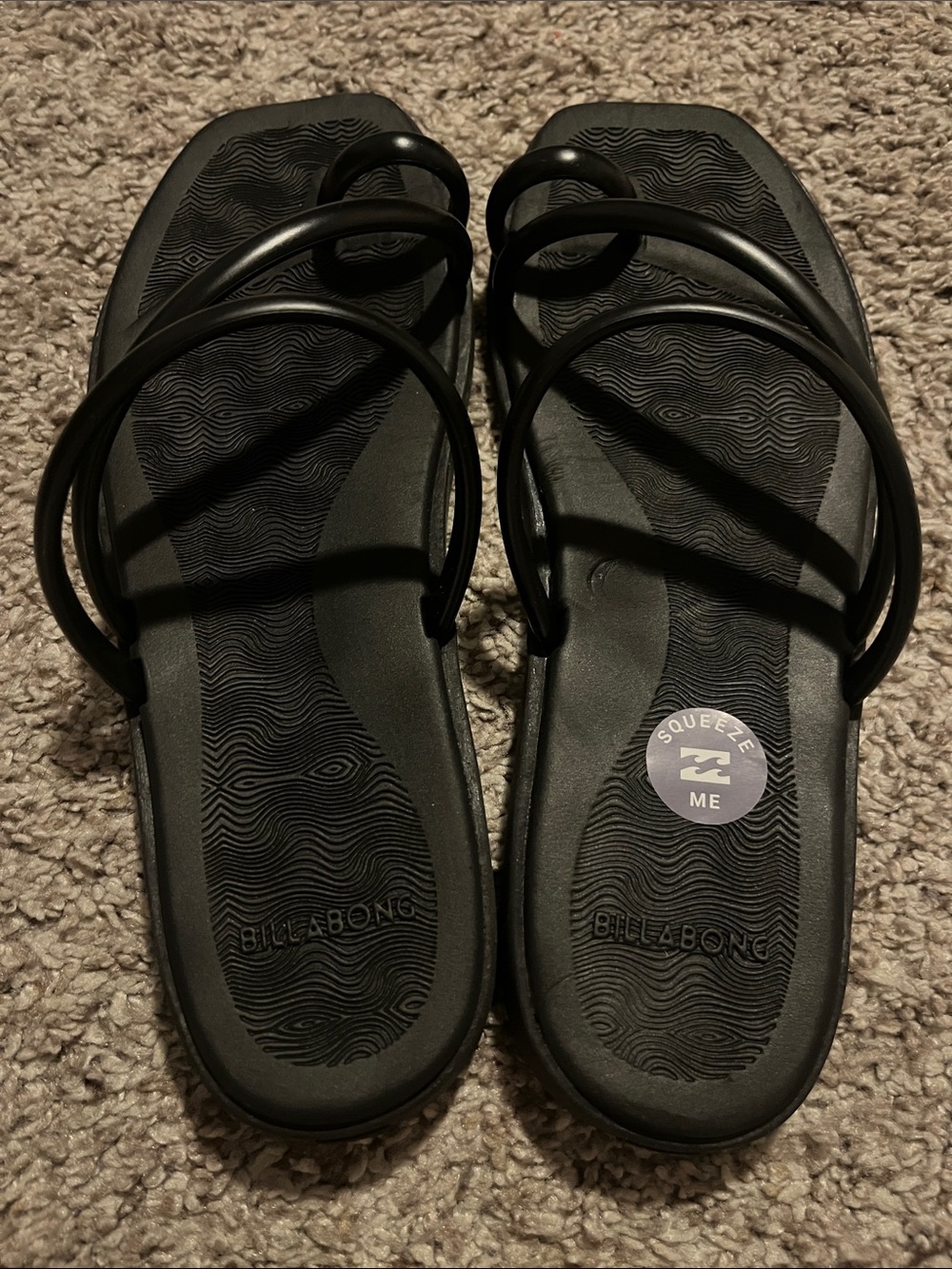 Billabong Black Cushioned Toe Loop Sandals - Picture 2 of 5